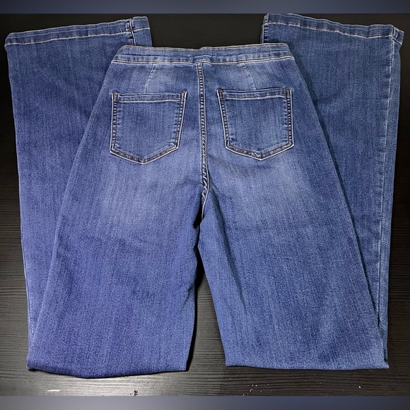 Altar’d State Denim Jeans High Rise Flare Sz 29 - Picture 4 of 8